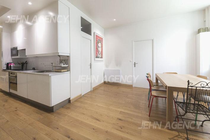 Apartment 75011 Paris